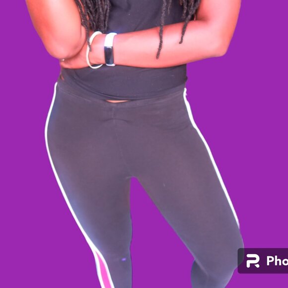 H&M divided tuxedo vertical striped leggings in black, red and white size small. - Picture 5 of 6